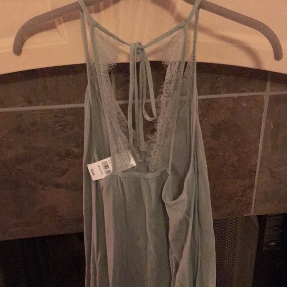 Kendall and Kylie dress - Picture 4 of 7